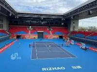 九游体育-包含冰球赛场再起风云：渝州青龙队险胜雪域火狐队，赛场气氛火爆观赏性拉满的词条