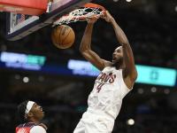 九游-集结日NBA总决赛焦点战，深圳男篮伤情更新，引发热议，更衣室氛围转暖的简单介绍